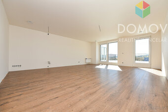 Luxusní nový byt se dvěma terasami a parkovacím stáním - 10