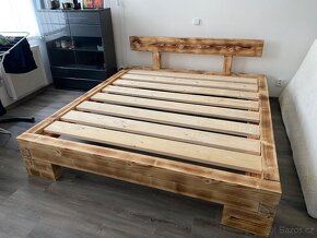 Postel z masivu na zakázku - 10