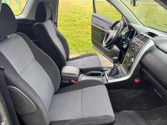 Prodám SUZUKI GRAND VITARA II 1,6i 16v 78kw 4x4 3DV 84.000KM - 10