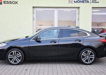 BMW Řada 2 218d TAŽNÉ HUD ČR 1M - 10