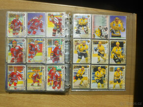 Hokejové kartičky 184 kusů - 10