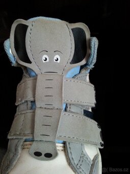 Tenisky vel. 22 Adidas - 10