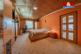 Prodej rodinného domu, 180 m², Zubří, ul. Starozuberská - 10