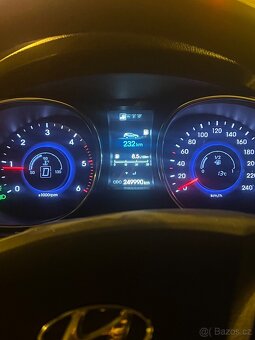 Hyundai Santa Fe - 10