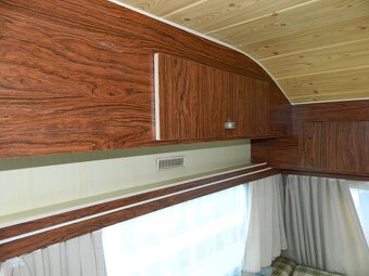 Karavan Wilk - 10