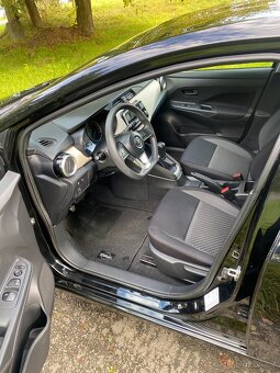 Nissan Micra 1.0 - 10