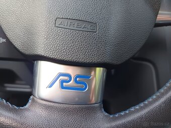 FOCUS RS - 10