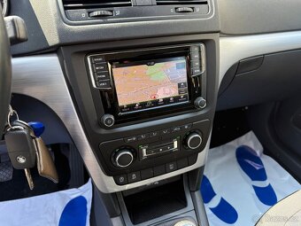 ► ŠKODA YETI 1,4 TSI 4x4 - 110 KW, NAVI, PARK. SENZORY◄ - 10