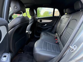 Mercedes GLC 300d coupe AMG 4M Carbon ČR - 10
