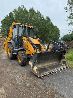 Traktorbagr JCB 3CX r.v.2018  jen 393 mth. bez AdBlue - 10