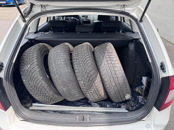 Octavia II COMBI , 1,6 TDi, 77kW, 2013 - Prodám - 10