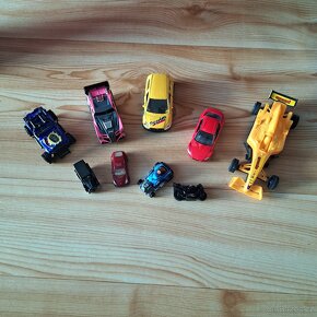 Mega Bloks - Skládací hrací stůl s kostkami - 10