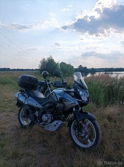 Suzuki DL 650 Vstrom - 10