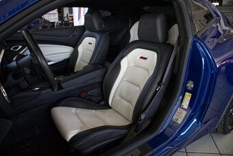 Chevrolet Camaro Coupe 6.2 V8 - 10