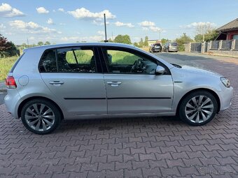 VOLKSWAGEN GOLF 6 1.6 TDI R.V 2011 R line TOP STAV - 10