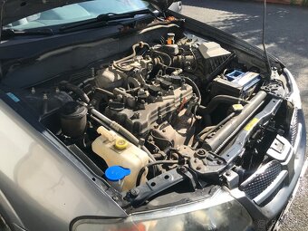 Nissan Almera N16 1.5i 72kw 2005 - náhradní díly - 10