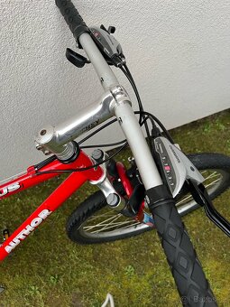 Horké kolo AUTHOR Versus SUPER STAV - 10