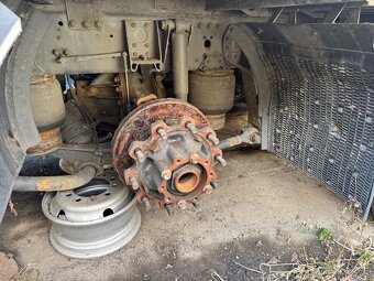 Daf XF 106 Space cab nahradni dily - 10