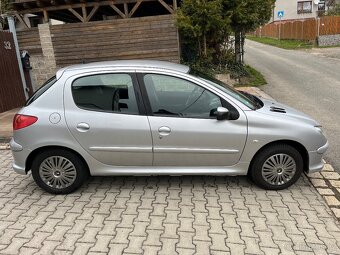Peugeot 206 1.4i 65kW KLIMA, SERV.KN - 10