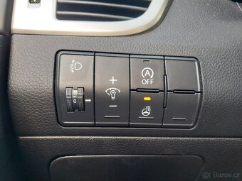 Hyundai i30, combi 1.6 CRDi, 81 kW, top stav - 10