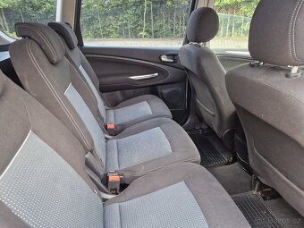 Ford S-Max 2.0 benzin 107 kw - velmi hezký - - 10