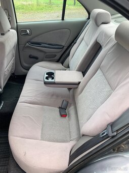 Almera 1.5 benzín 2002 - 10