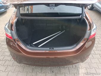 Toyota Corolla 1.6VVT-i 97kW Manual - záruka Autodraftu - 10