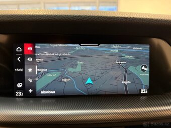 Alfa Romeo Stelvio 2.2 210 HP Veloce 8AT Q4 - 10