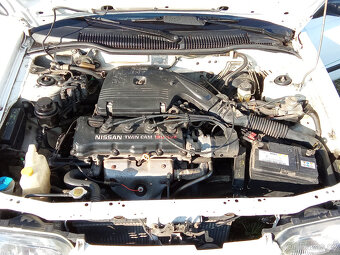 Nissan Sunny 1,6 SLX 1992 - 10