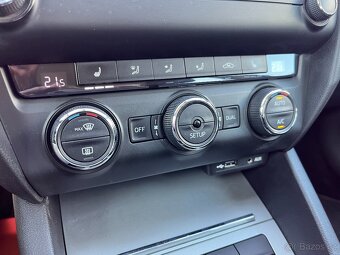 Škoda Octavia 1.2 TSi Climatronic, Vyhřívaná Sedadla - 10