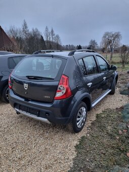 Dacia Sandero Stepway1.5 dci - 10