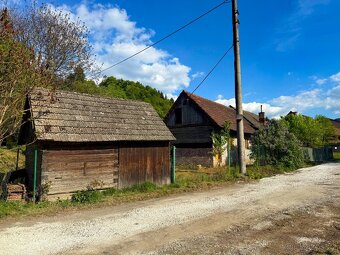 Dům s č.p., st. pozemek 1486 m2 Huslenky - Kychová - 10