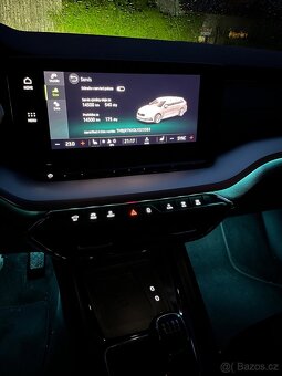 Škoda Octavia IV 1.5 TSI, STYLE, manual, 2020, tažné - 10