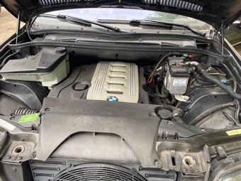 BMW X5 3.0 D - 10