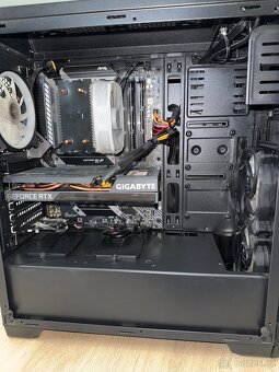 Pc herní (RTX 3060Ti 8GB) + příslušenství - 10