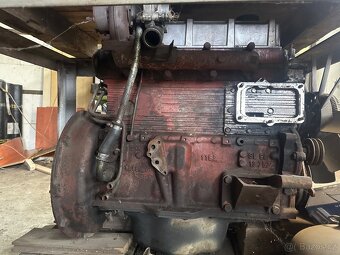 Motor, Převodovka Avia - 10