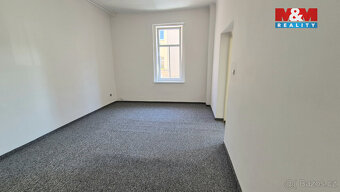 Pronájem bytu 2+1, 80 m2, Kladno, ul. Váňova - 10