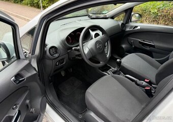 Opel Corsa 1,2i Nová STK klima zimáky benzín - 10