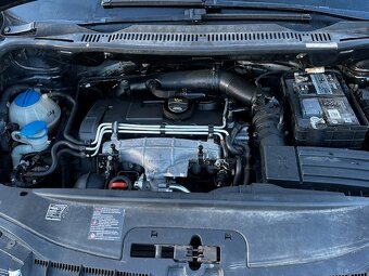 VW Touran 2.0TDi, r.2006, STK, klima, BKD, pouze prodej - 10
