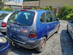 Renault Scénic - 10