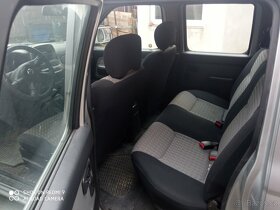 Prodám na Nissan Navara D22 2,5 D 98 KW - 10