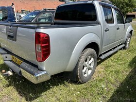 nissan navara - 10