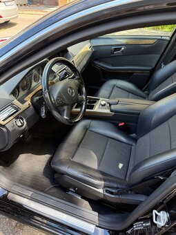 Mercedes w 212 E350d 2010 - 10