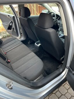 VW Passat B6 Variant 2.0 TDI - 10