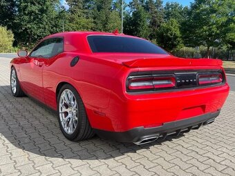 Dodge Challenger 6.4 SRT 392 manuál (č.1097) - 10