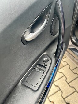 BMW Řada 1 ,116i , 1,6 Benzín skvělý stav - 10