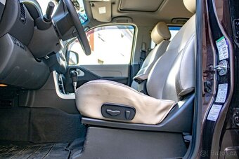Nissan Pathfinder 3.0 dCi V6 LE - 10