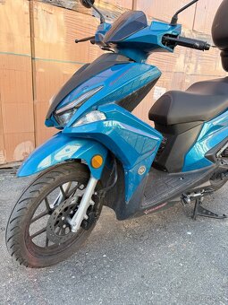 Dobrý den, prodám skútr Yuki ViA 125. - 10