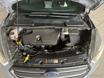 Ford Kuga 2.0 tdci 110 kw 4x4 2019 TOP STAV - 10