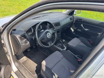 Volkswagen Golf IV 1.6i 77kw BEZ KOROZE - 10